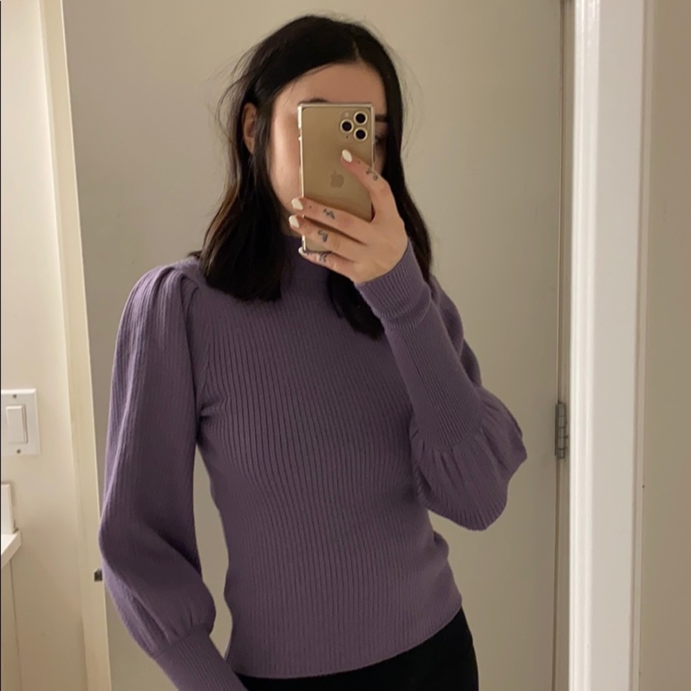 Balloon sleeve sweater